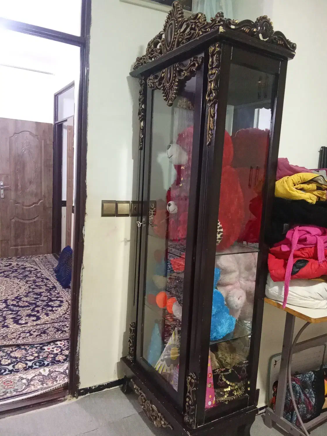 یک عدد بوفه|بوفه، ویترین، کنسول|مریوان, |دیوار