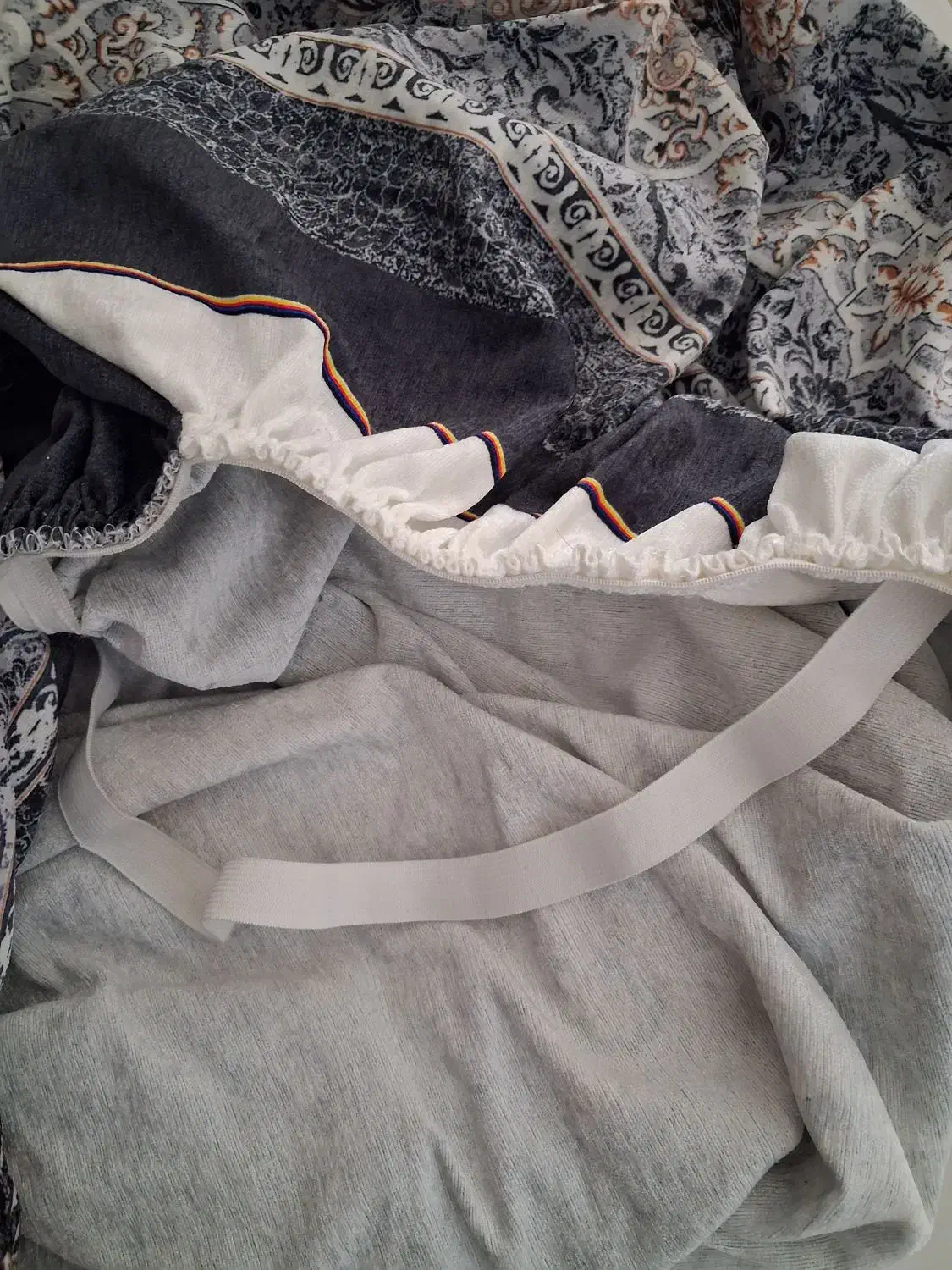 روفرشی|روفرشی|همدان, |دیوار