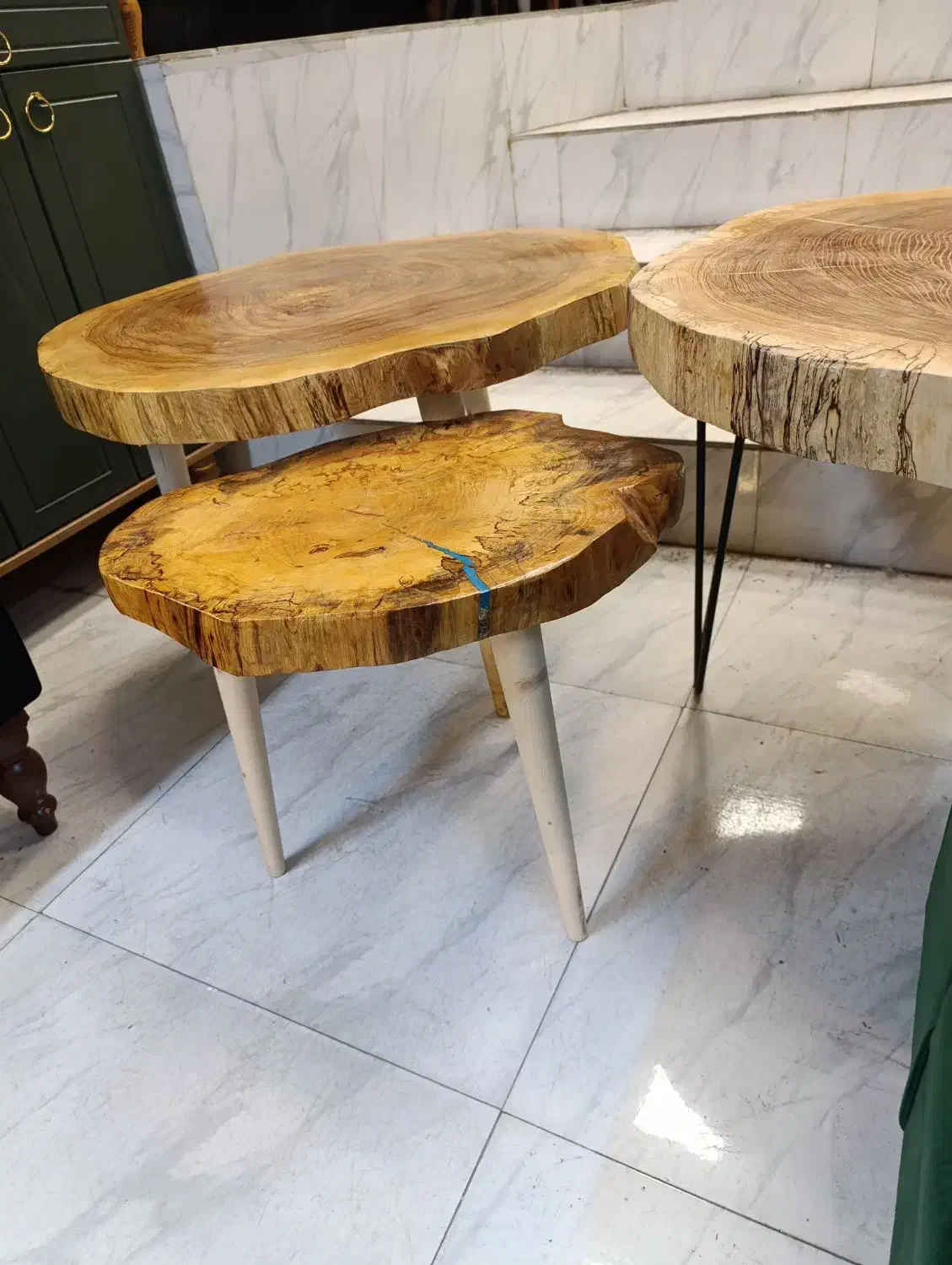 میز جلو و عسلی روستیک / عسلی تنه درخت|مبلمان خانگی و میز عسلی|رشت, منظریه|دیوار