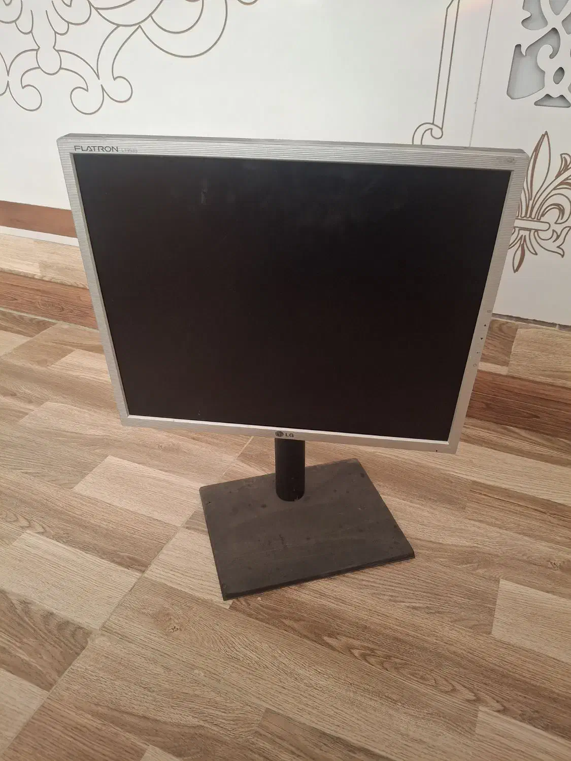 مانیتور ال جی|قطعات و لوازم جانبی رایانه|اردبیل, |دیوار