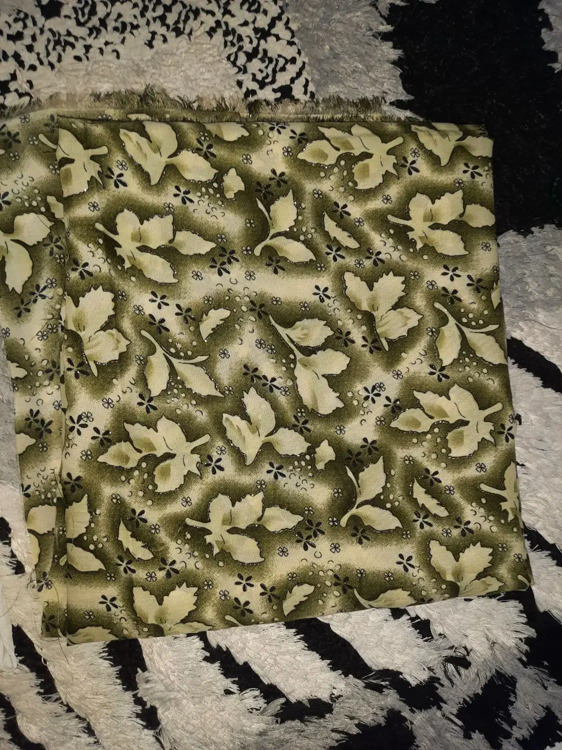 ۳ قواره پارچه|لباس|سبزوار, پیام|دیوار