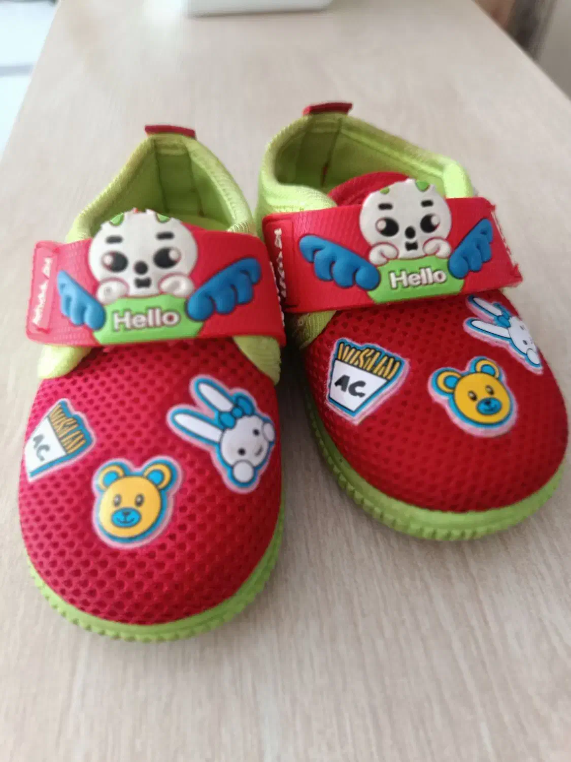 کفش بچه|کیف، کفش، کمربند|سیرجان, |دیوار