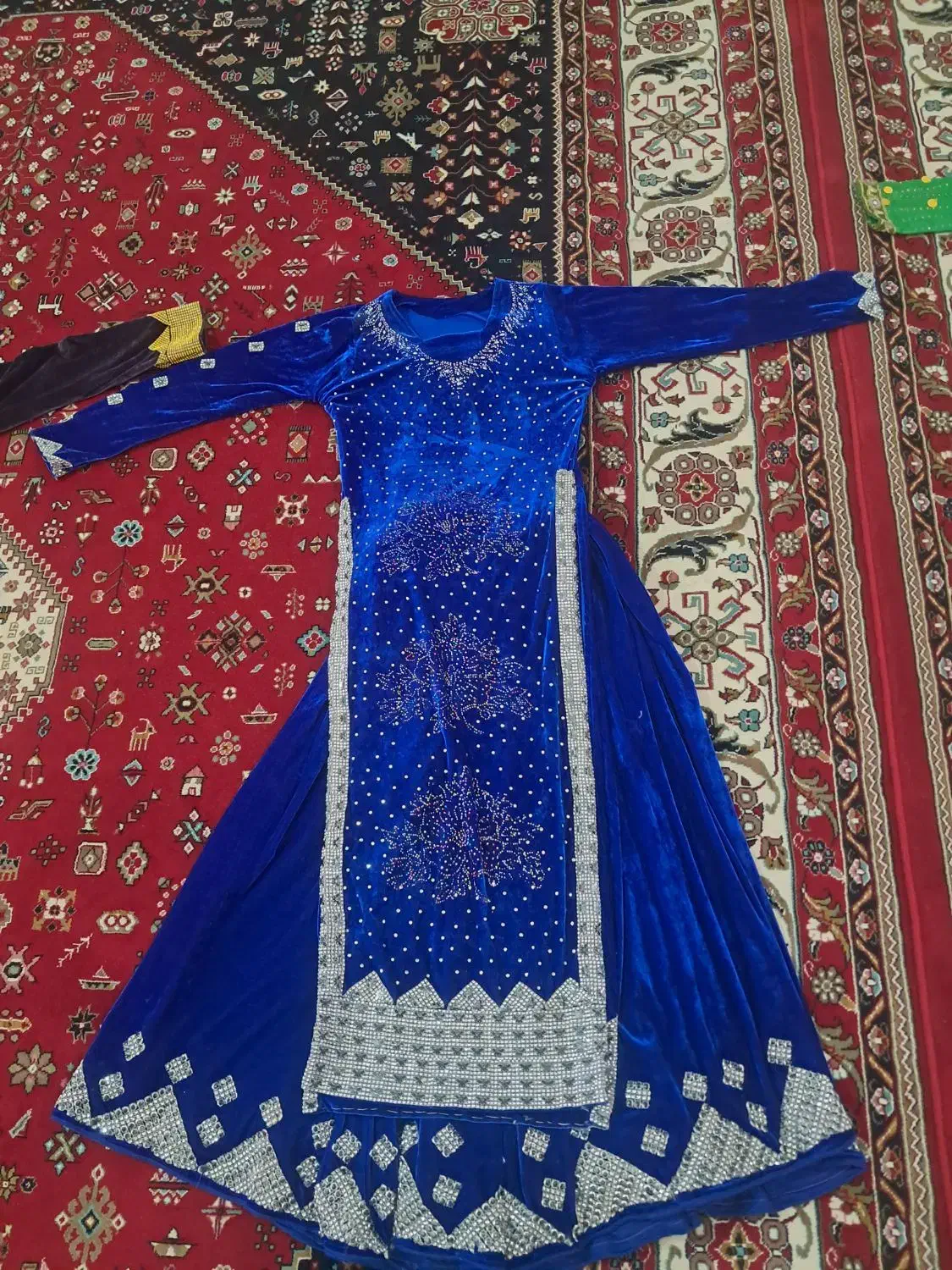 لباس|لباس|نورآباد ممسنی, |دیوار