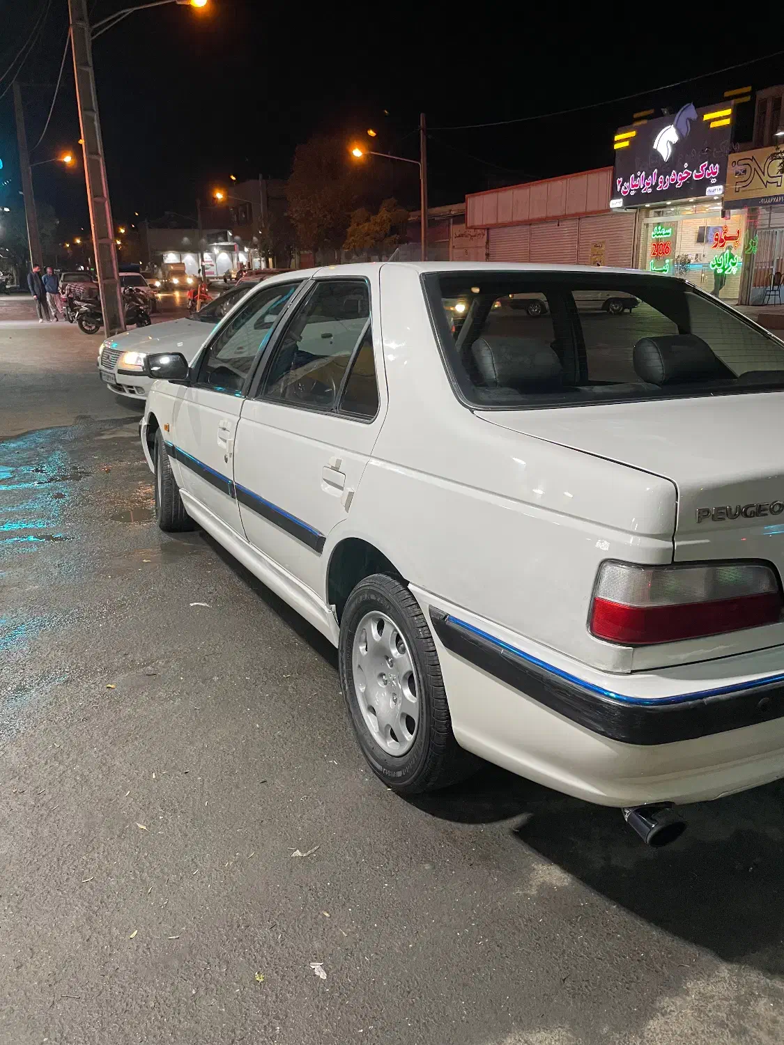 پژو پارس|خودرو سواری و وانت|اراک, |دیوار