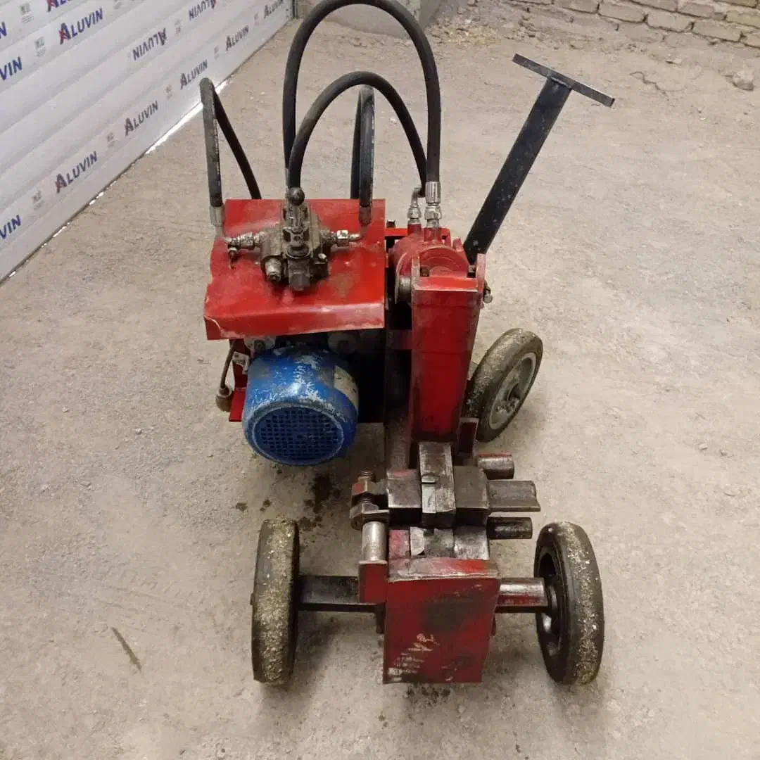 قیچی برقی|مصالح و تجهیزات ساختمان|چهارباغ, |دیوار