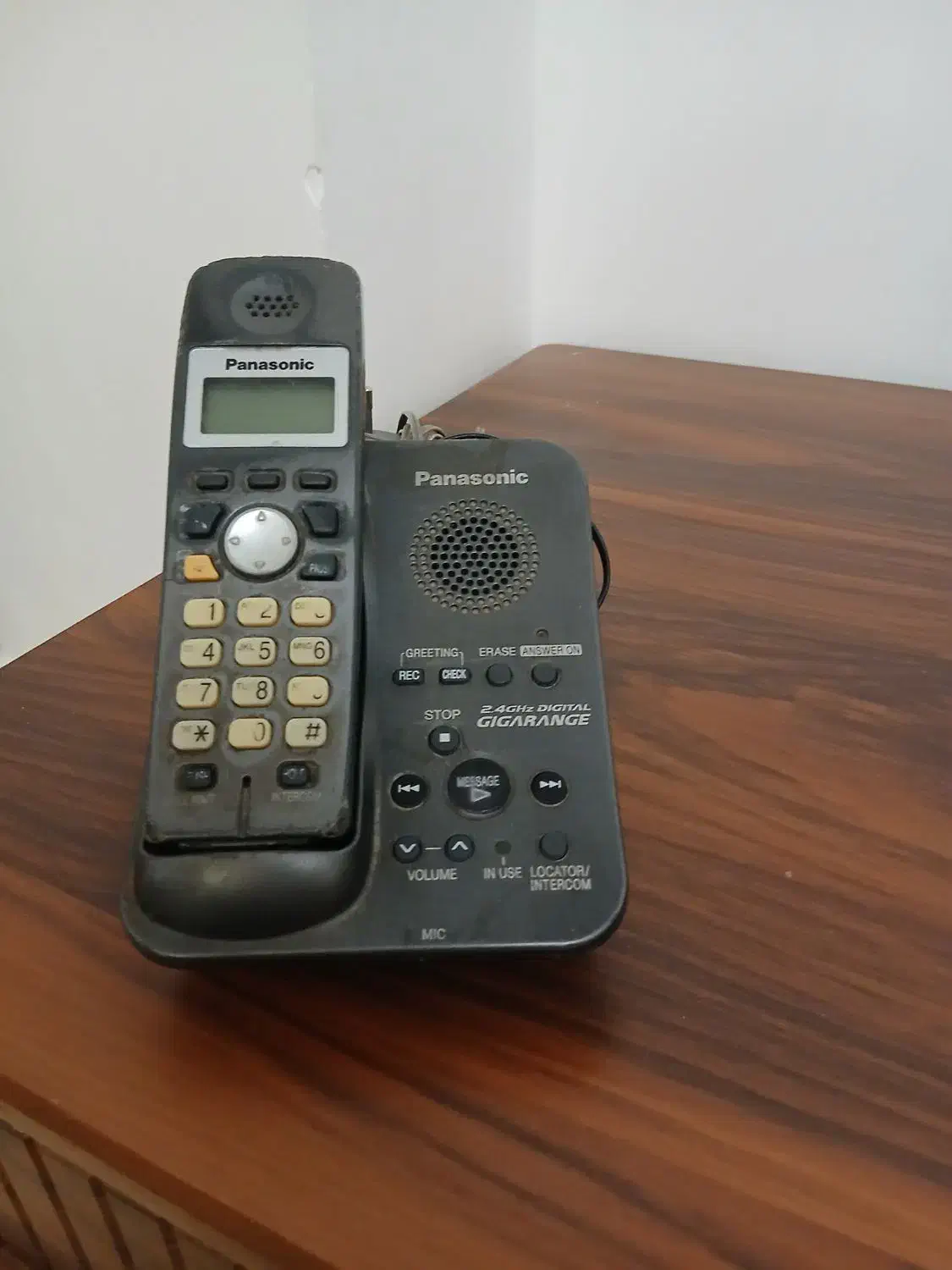 تلفن بی‌سیمی پاناسونیک اصل|تلفن رومیزی|سمنان, |دیوار