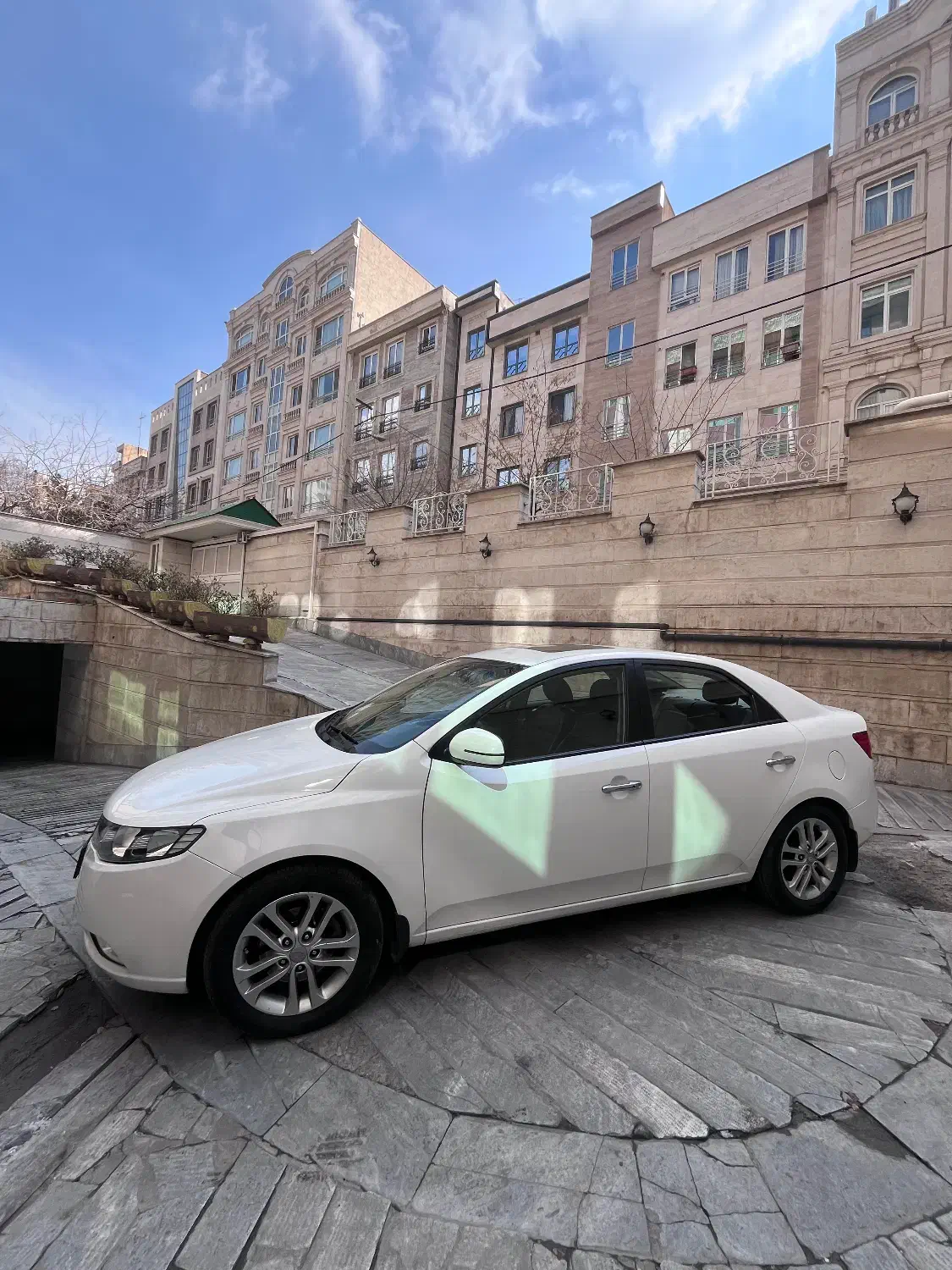 سراتو ۹۷|خودرو سواری و وانت|تهران, سعادت‌آباد|دیوار