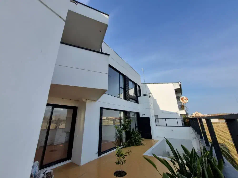 فروش ویلا شیک مدرن نوساز شهرک صفاییه ایلی|فروش خانه و ویلا|فریدون‌کنار, |دیوار