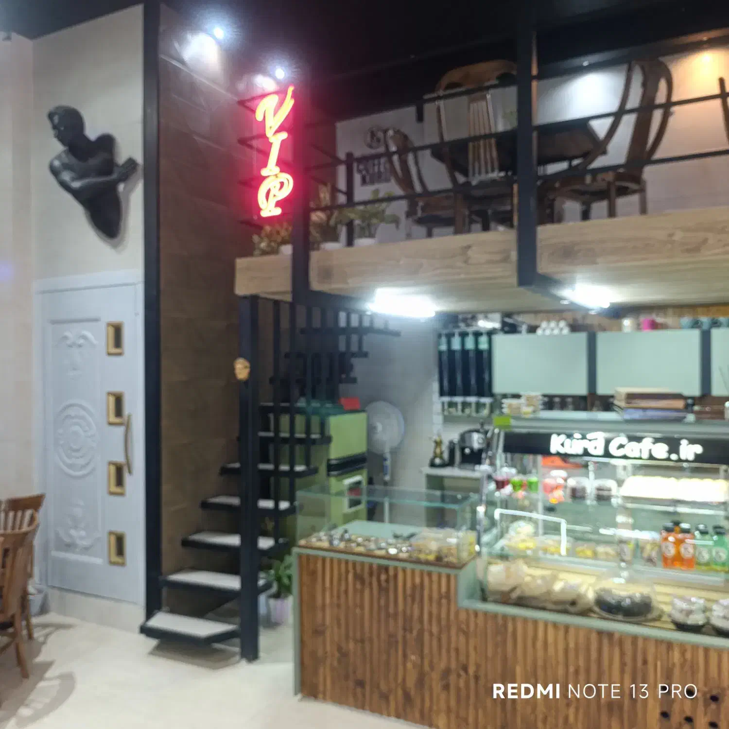 باریستا|استخدام خدمات فروشگاه و رستوران|بهبهان, |دیوار