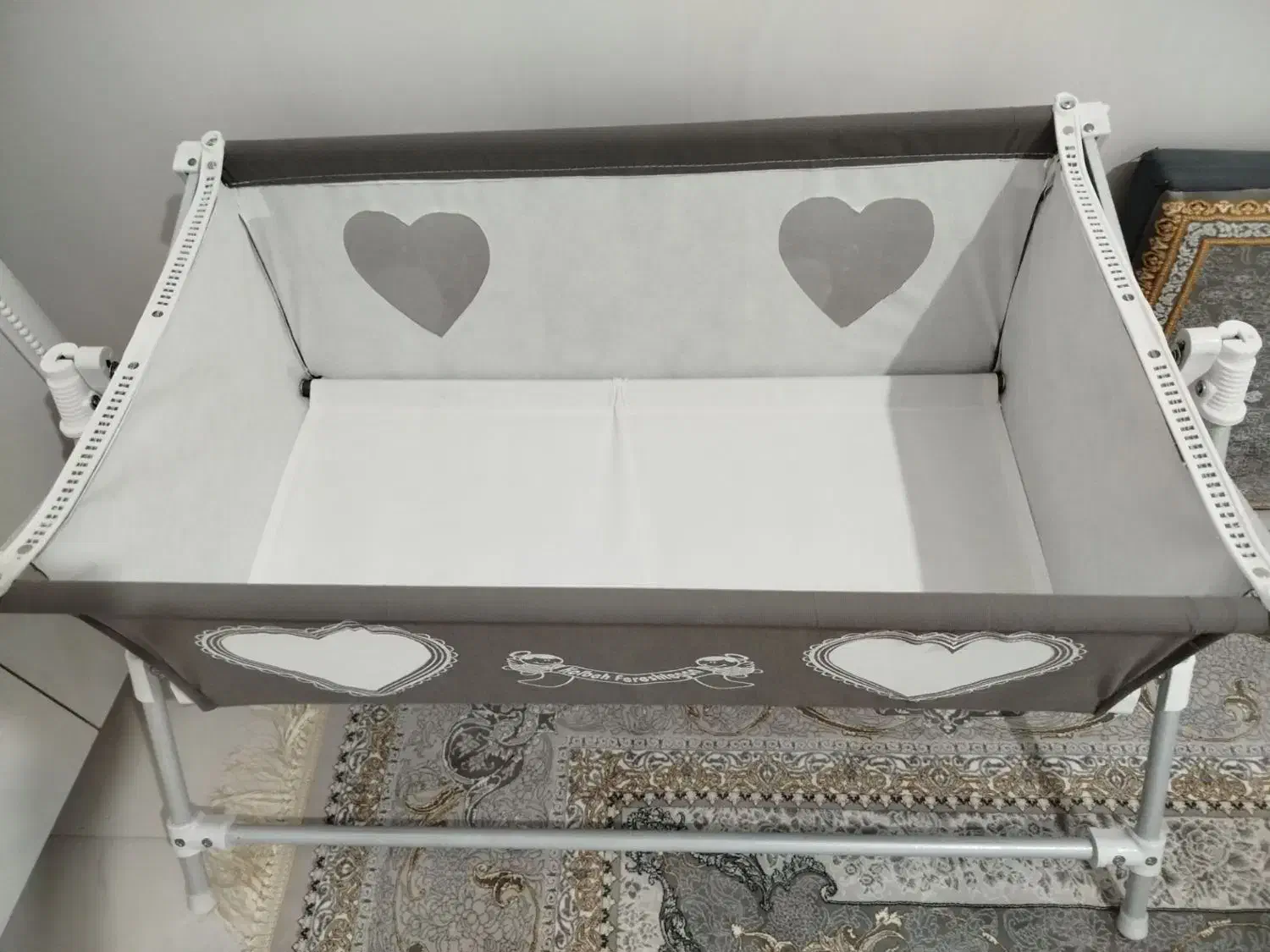 گهواره نو|اسباب و اثاث بچه|بیرجند, |دیوار