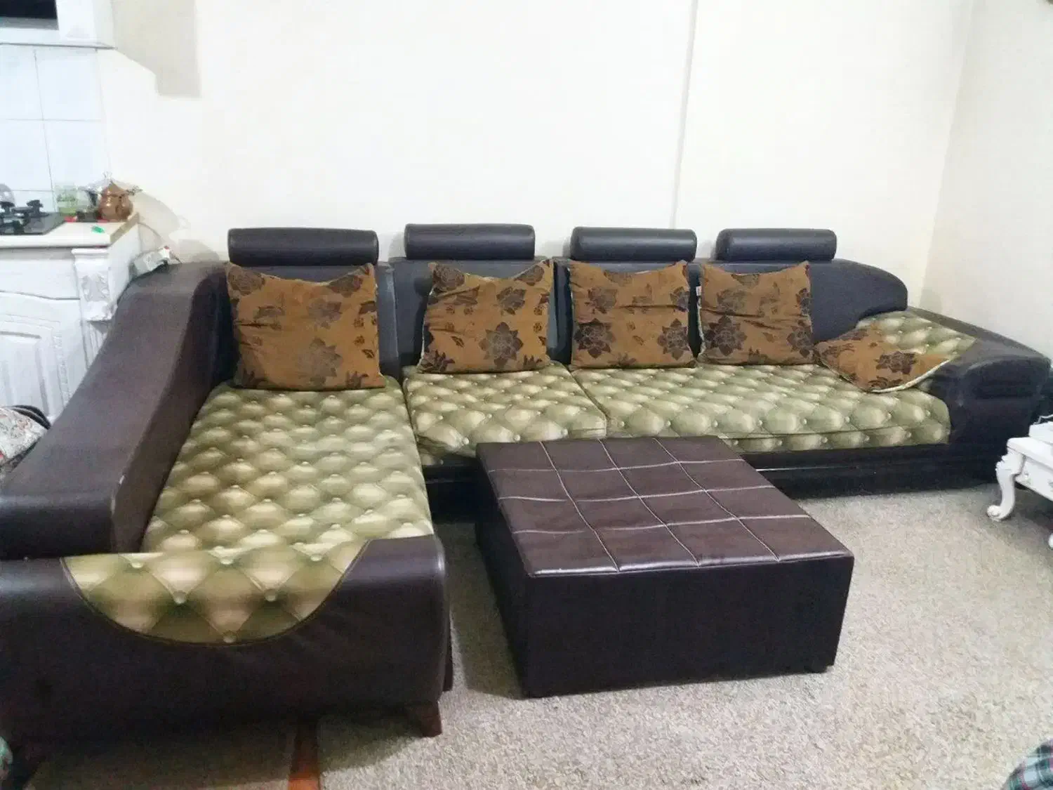 مبل ۷نفره راحتی ترکیه ای اصل|مبلمان خانگی و میز عسلی|تهران, گمرک|دیوار