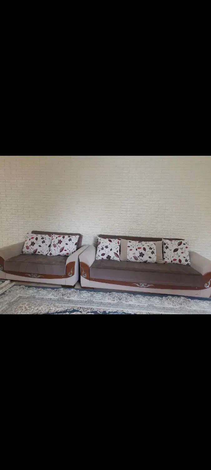 مبل راحتی ۷ نفره تخت شو|مبلمان خانگی و میز عسلی|شاهین‌شهر, دهخدا|دیوار