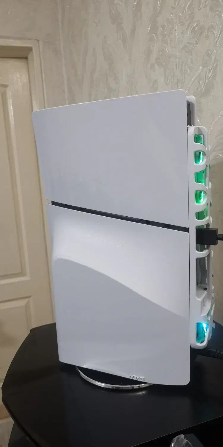 ps5  اسلیم تقریبا آکبند|کنسول، بازی ویدئویی و آنلاین|قرچک, زیبا شهر|دیوار