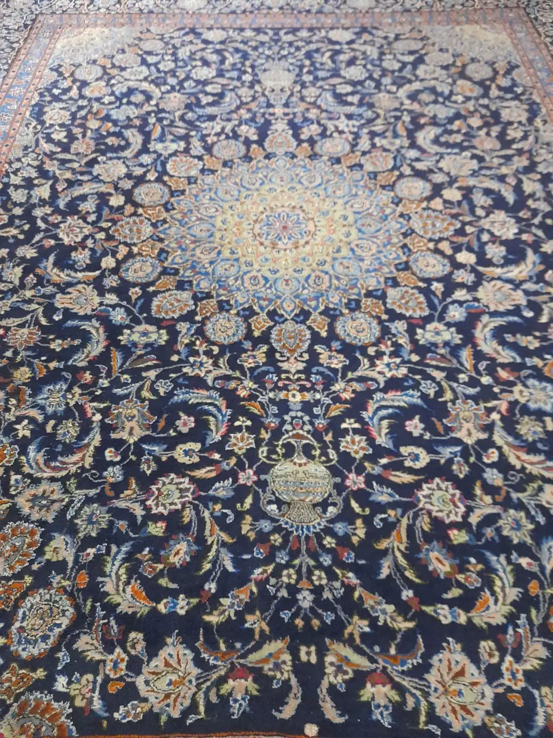فرش دستباف مشهد دوازده متری|فرش|سمنان, |دیوار