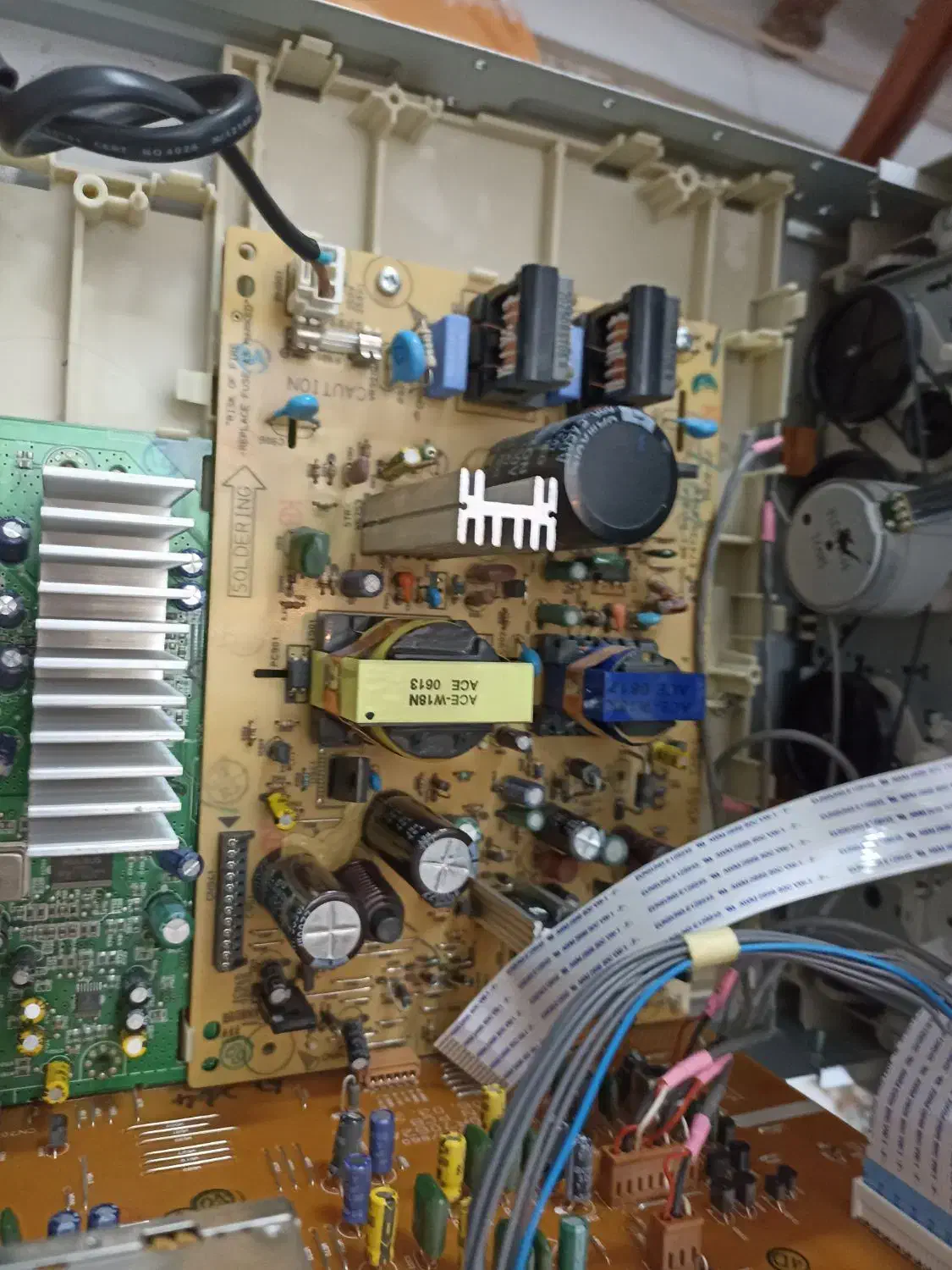 منبع سوئیچینگ LEDودیجیتال|تلویزیون و پروژکتور|سبزوار, فقیه سبزواری|دیوار