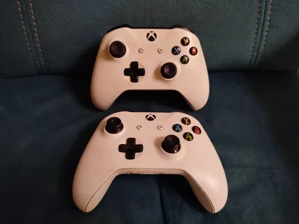 ایکس باکس وان اس 500 گیک دو دسته|کنسول، بازی ویدئویی و آنلاین|آمل, |دیوار