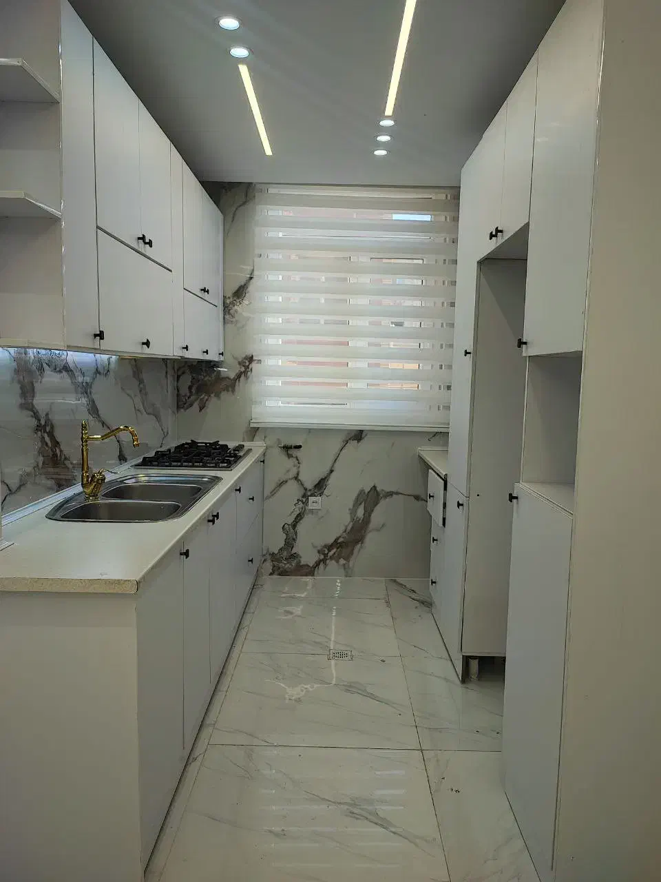 واحدنقلی، خوش نقشه، خ مطهری، املاک شاه نشین|فروش آپارتمان|ماهدشت, |دیوار