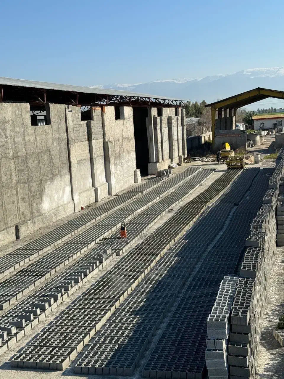 بلوک سیمانی/سبک/پوکه ای/لیکا بدون واسطه|مصالح و تجهیزات ساختمان|زرگرشهر, |دیوار