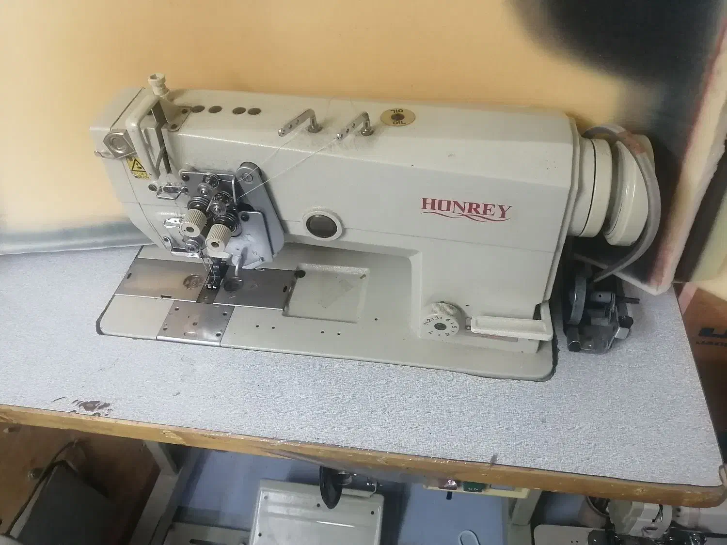 فروش چرخ خیاطی، کفش وکیف دوزی|چرخ خیاطی و ریسندگی|شیراز, سعدیه شمالی|دیوار