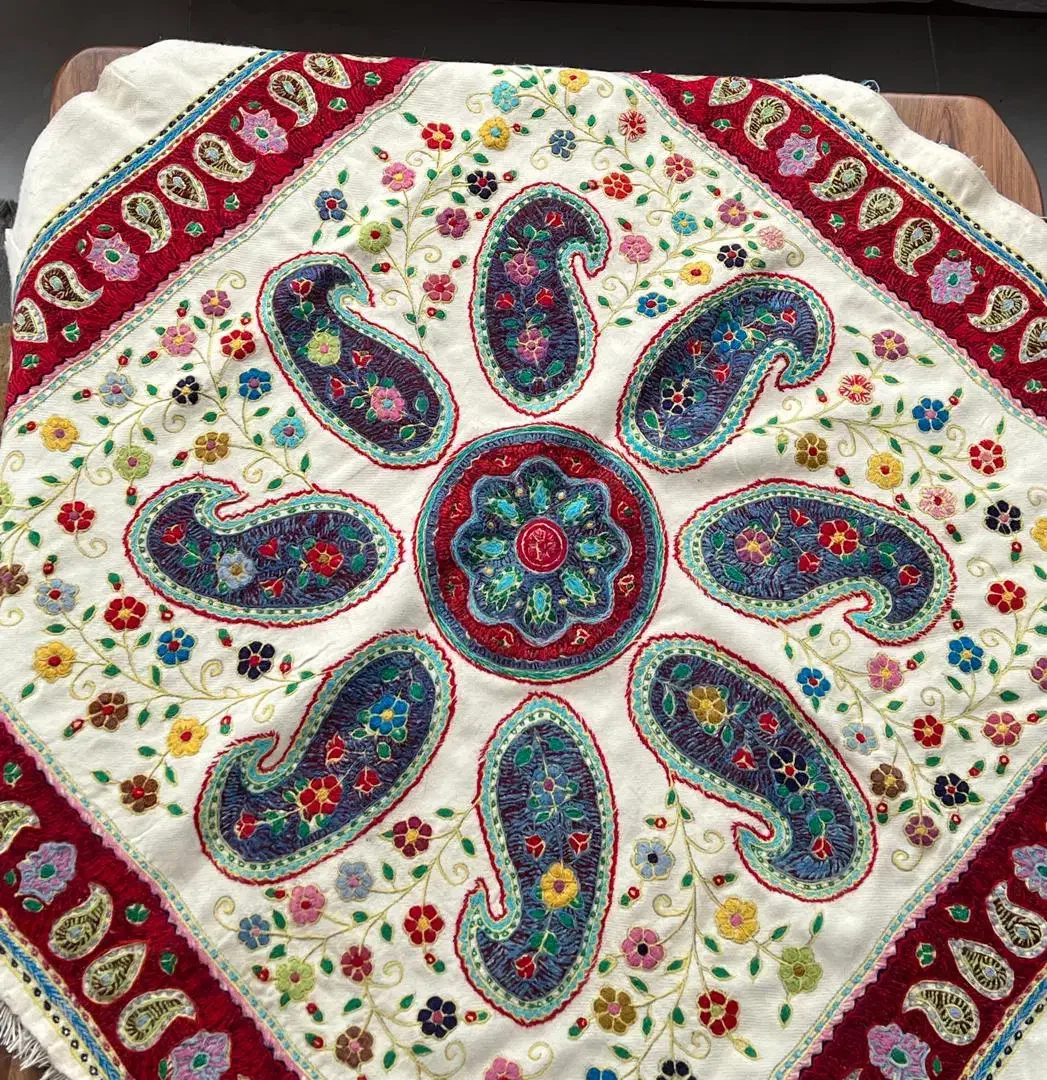 رومیزی پته|پرده، رانر، رومیزی|سیرجان, |دیوار