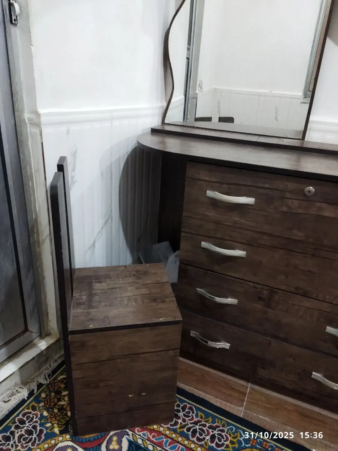 دلاور|جاکفشی، کمد، دراور|گرگان, |دیوار