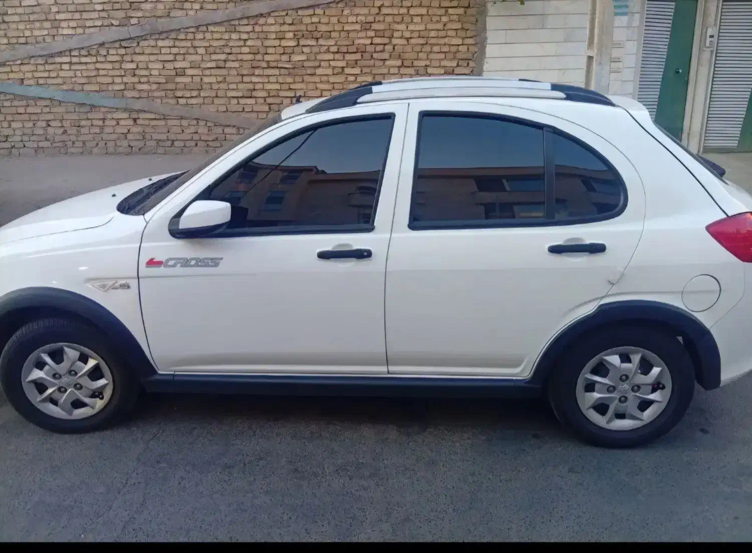 کوییک۸۵گانه فول ۴۰۳برج ۱۲|خودرو سواری و وانت|لاهیجان, انقلاب|دیوار