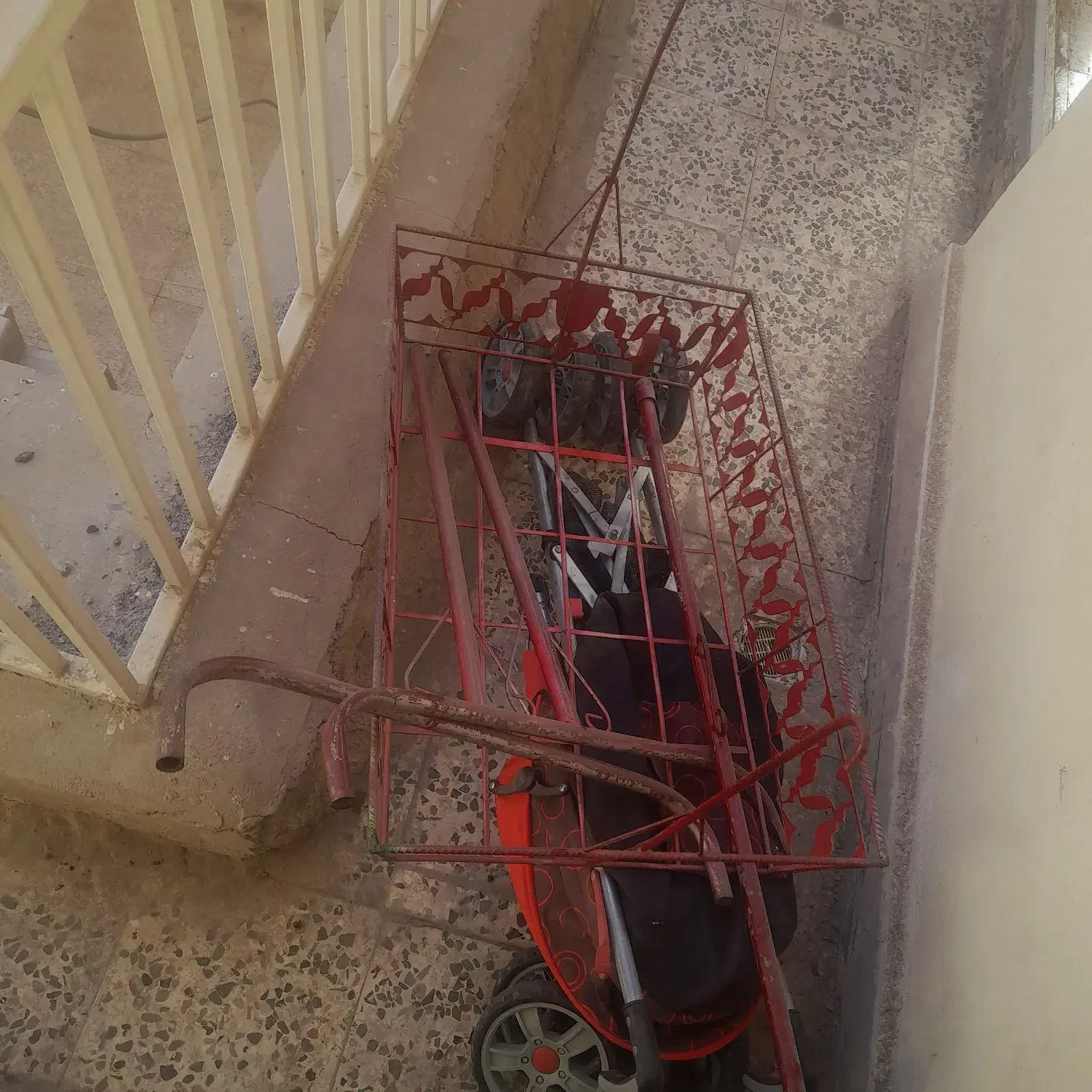 گهواره و کالوسکه|کالسکه و لوازم جانبی|اهواز, منبع اب|دیوار