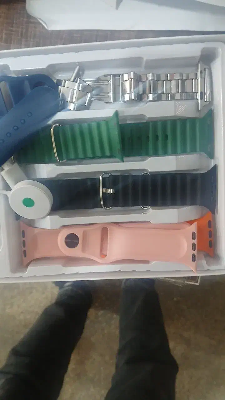 ساعت هوشمند با ایرپاد و هفتا بند|ساعت|کهنوج, |دیوار