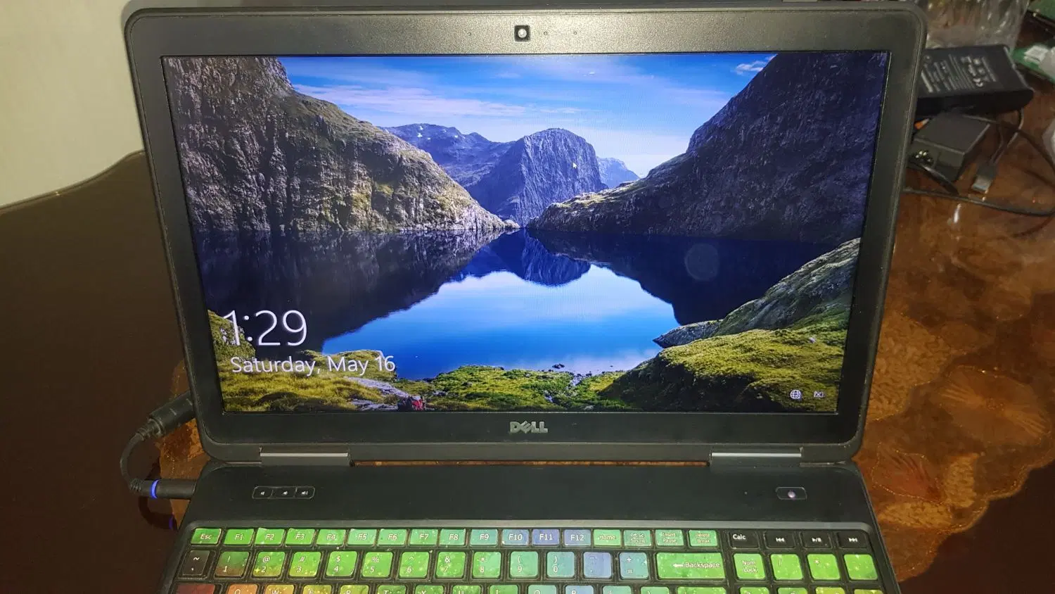 DELL 5540 I5/4/256 SSD SAMSUNG FULL HD|رایانه همراه|مشهد, امام خمینی|دیوار