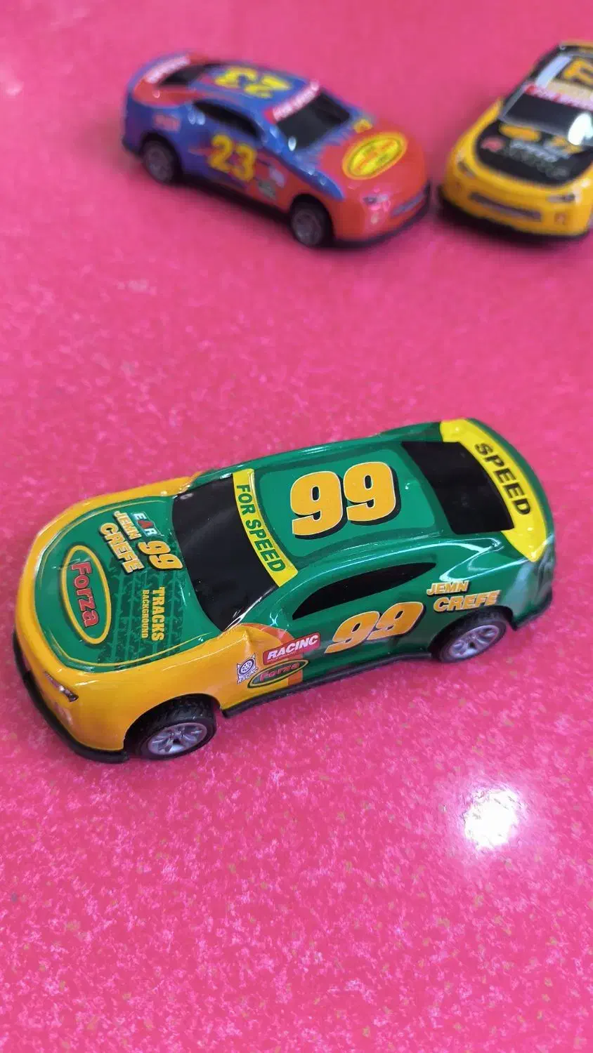 ماشین فلزی هم رسید|اسباببازی|گلبهار, شهر جدید گلبهار|دیوار