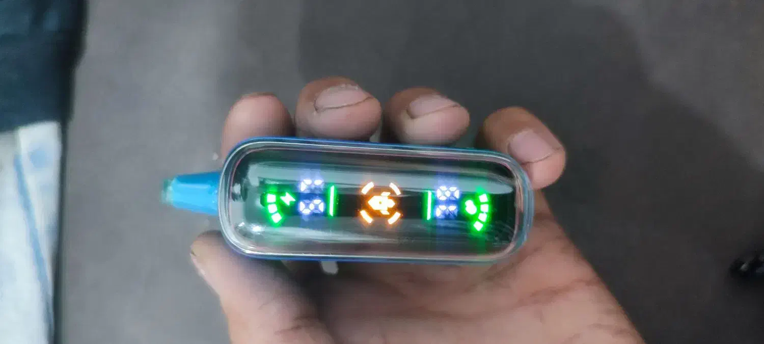 دوعدد پاد سالم پونزده هزار پاف طعم توت فرنگی کیوی|زیورآلات و اکسسوری|یزد, |دیوار