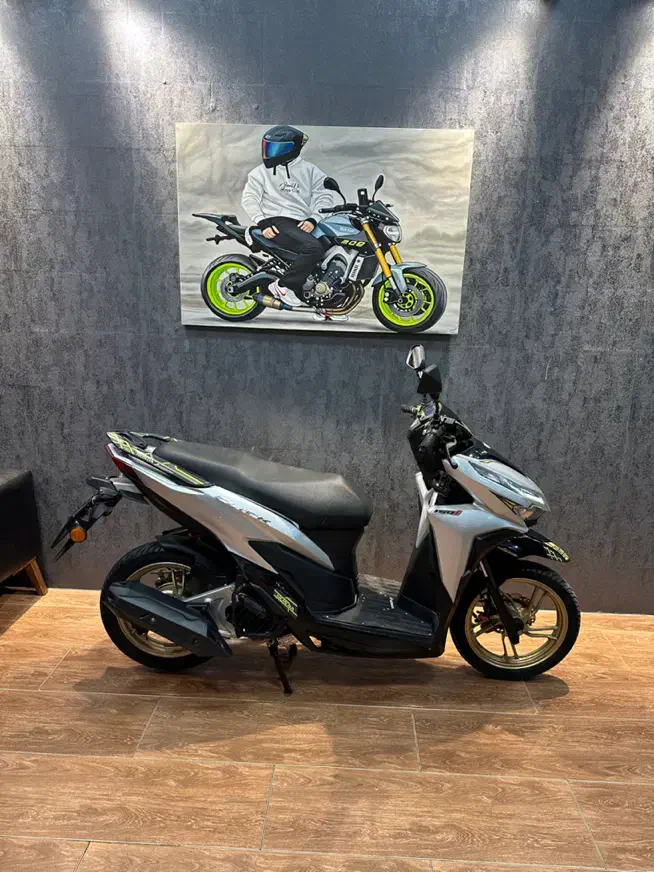 کلیک مدل ۱۴۰۱ تمیز|موتورسیکلت|بابلسر, |دیوار