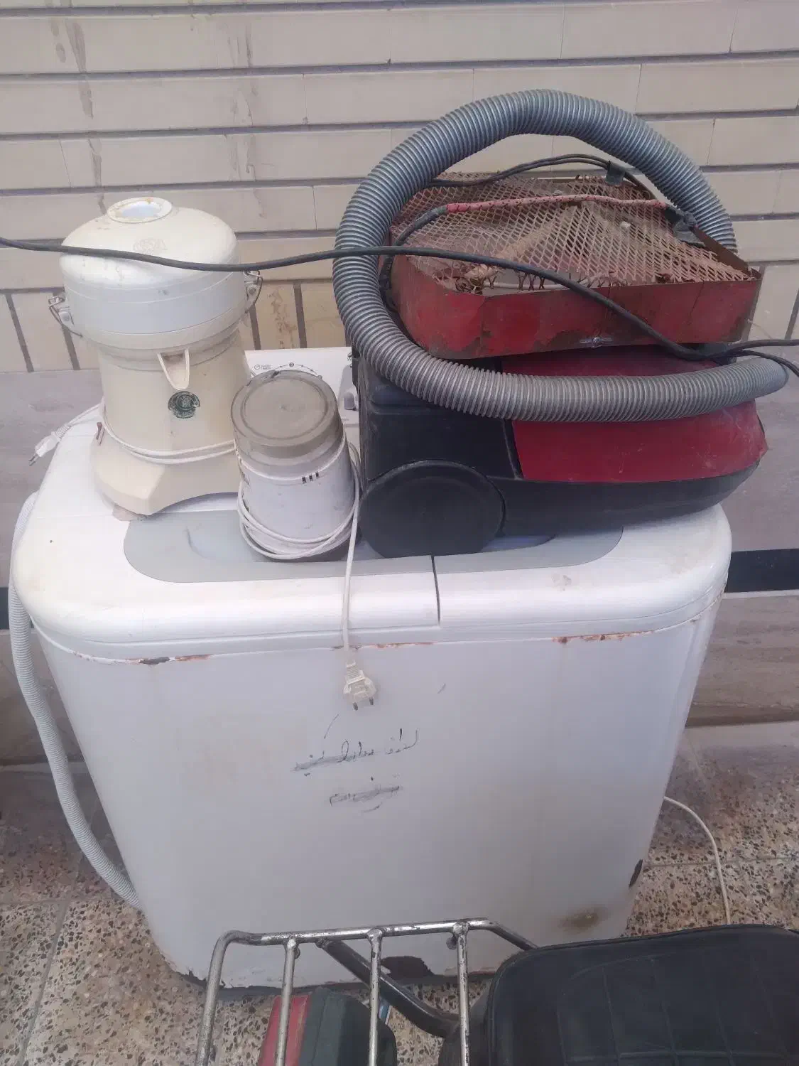 ماشین لباس شوی وآبمیوه گیری واسیاب|یخچال و فریزر|آران و بیدگل, |دیوار