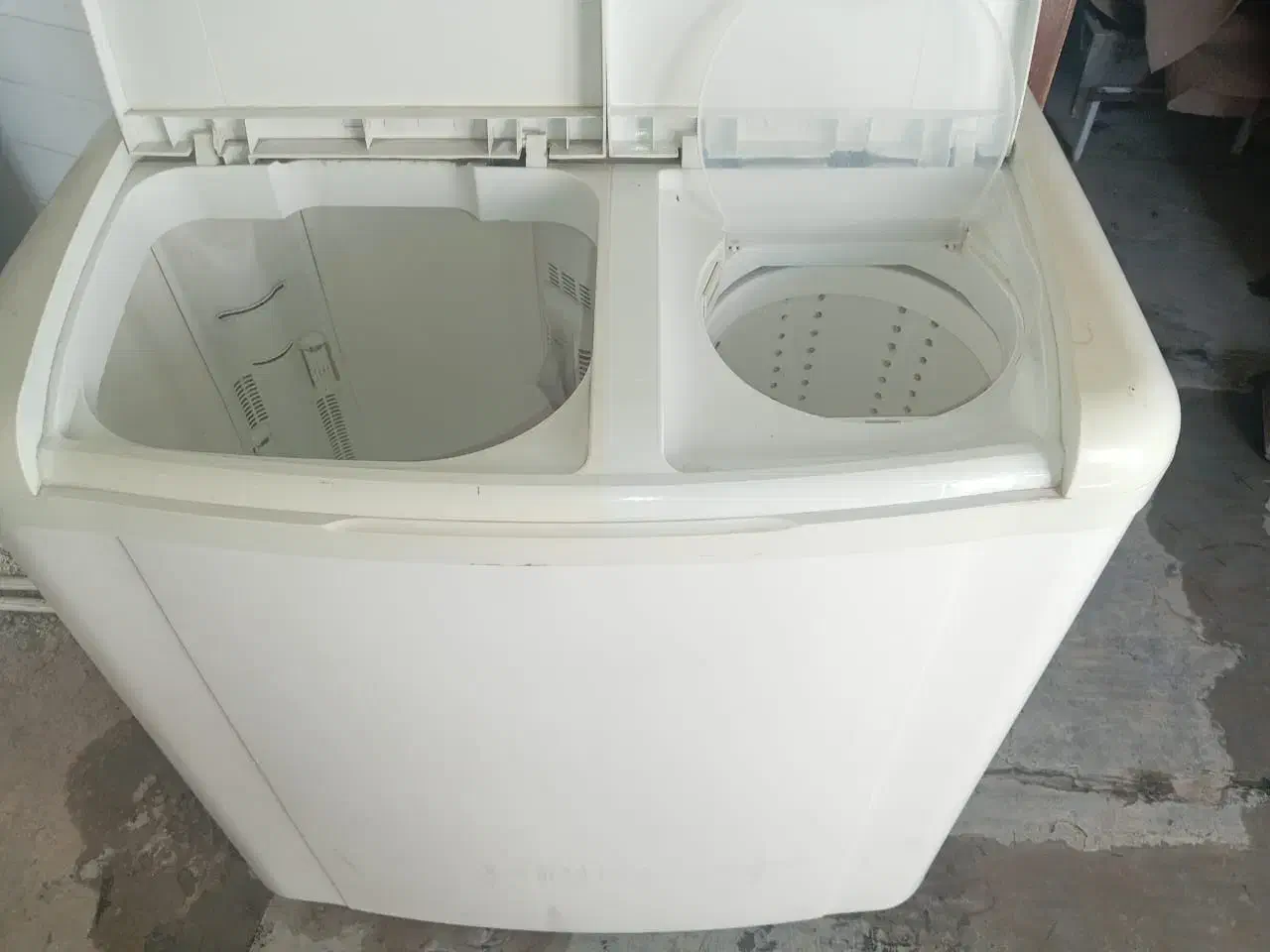 ماشین لباسشویی ۹ کیلویی|ماشین لباسشویی و خشککن لباس|برخوار, |دیوار