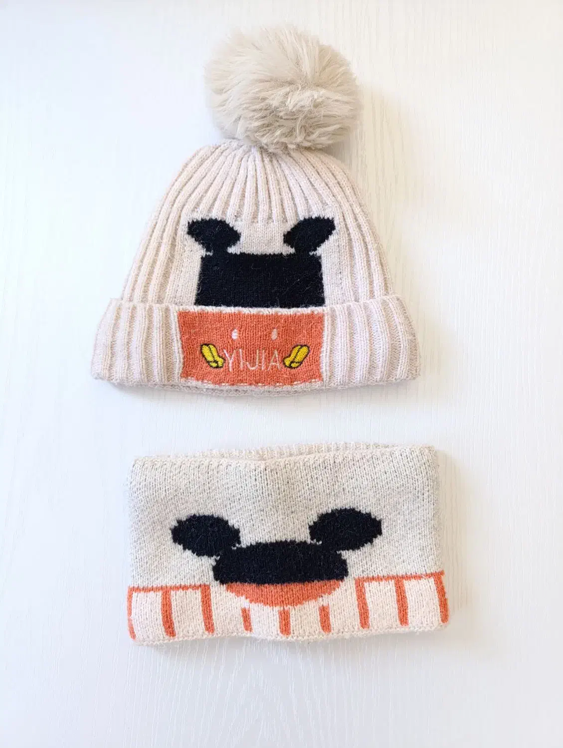 شال و کلاه|لباس|سراب, |دیوار