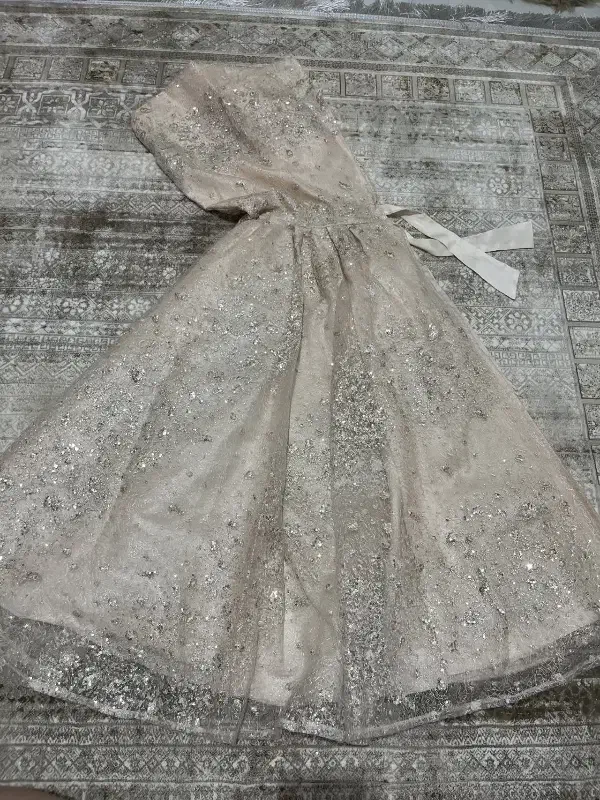 گن آن چری و شنل نامزدی|لباس|تهران, حکیمیه|دیوار