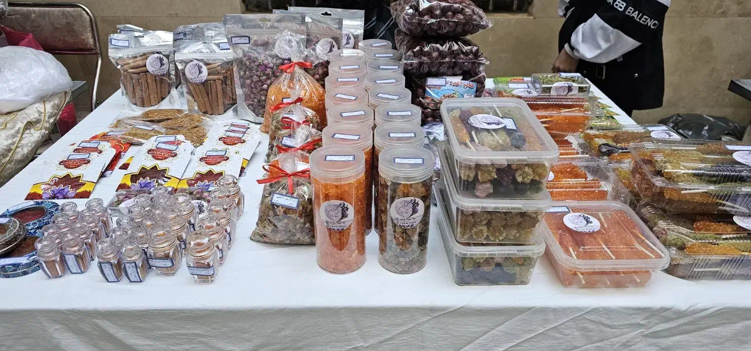 نبات زعفرانی وگیاهی|خوردنی و آشامیدنی|قم, بلوار امین و ساحلی|دیوار