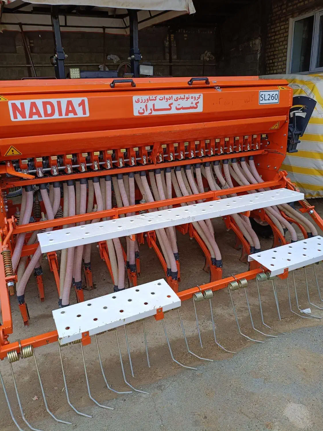 ردیف کارگندم ریزدانه کار21ردیفه درحد صفر|ماشینآلات صنعتی|سیمینه, |دیوار