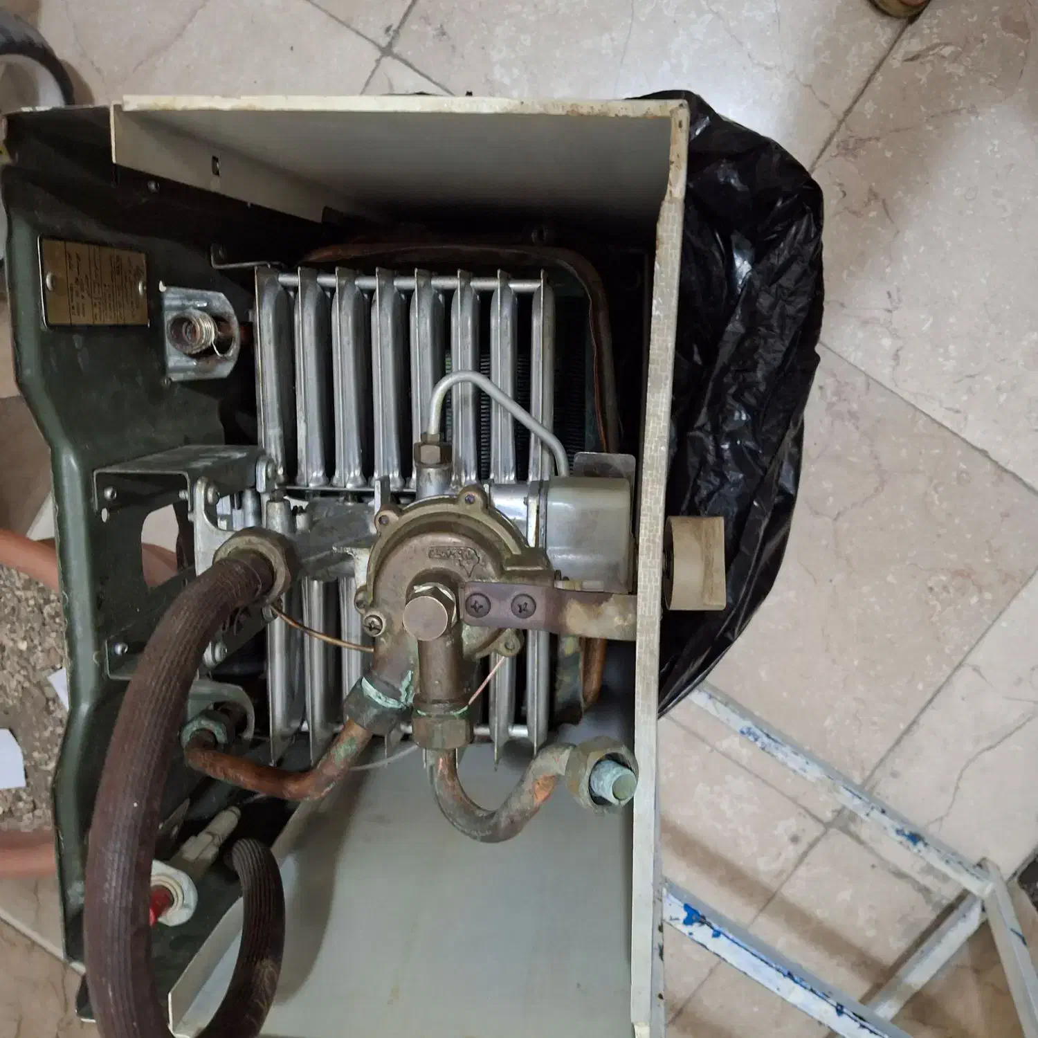 ابگرم کن سالم|آبگرمکن، پکیج، شوفاژ|باغستان, |دیوار