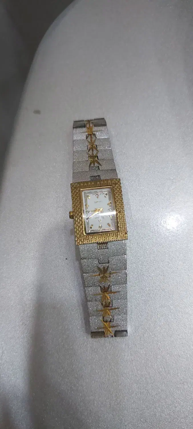 ساعت اصل|ساعت|قرچک, زیبا شهر|دیوار