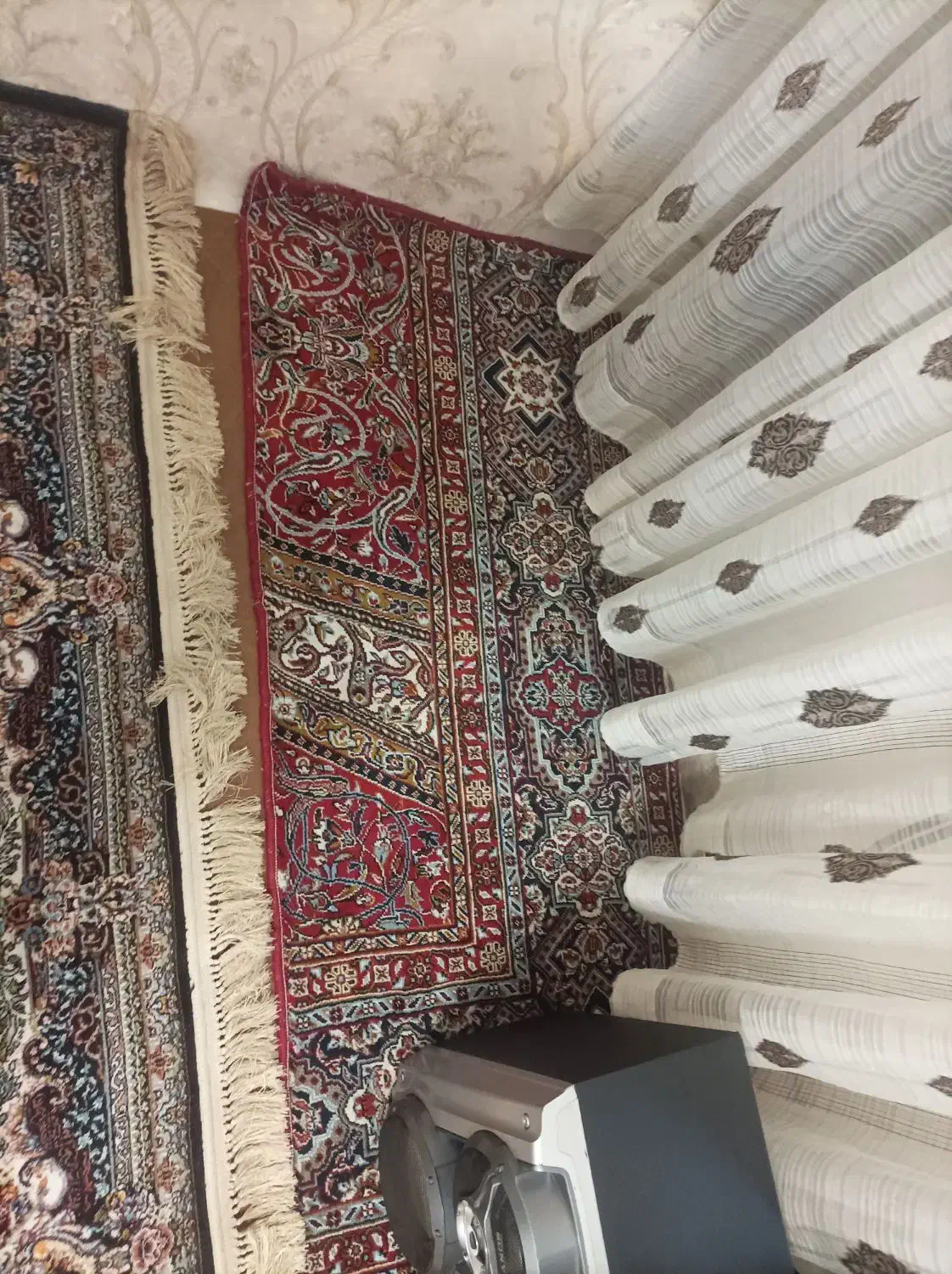 فرش دست دوم سالم برای اتاق خواب و آشپزخانه|فرش|تبریز, |دیوار