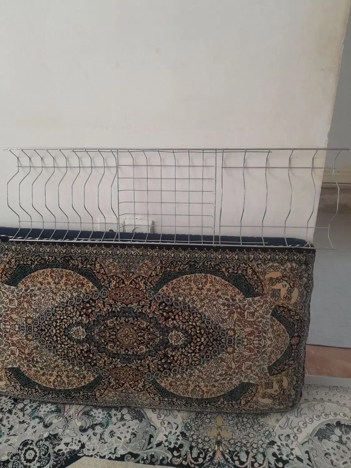 آبچکان|آبچکان و نظمدهنده ظروف|بروجرد, |دیوار