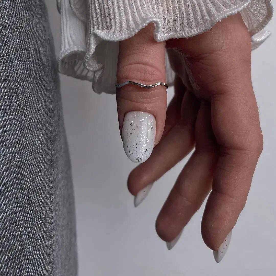 خدمات ناخن سورشجان سالن تاج|خدمات آرایشگری و زیبایی|لاران, |دیوار