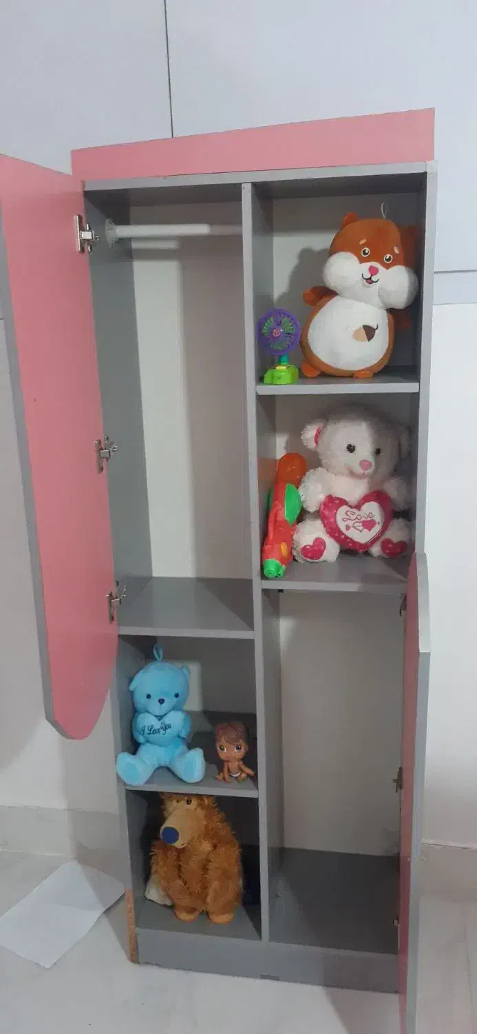 کمد و ویترین و تخت کودک|اسباب و اثاث بچه|تربتحیدریه, بهشت عسکری|دیوار