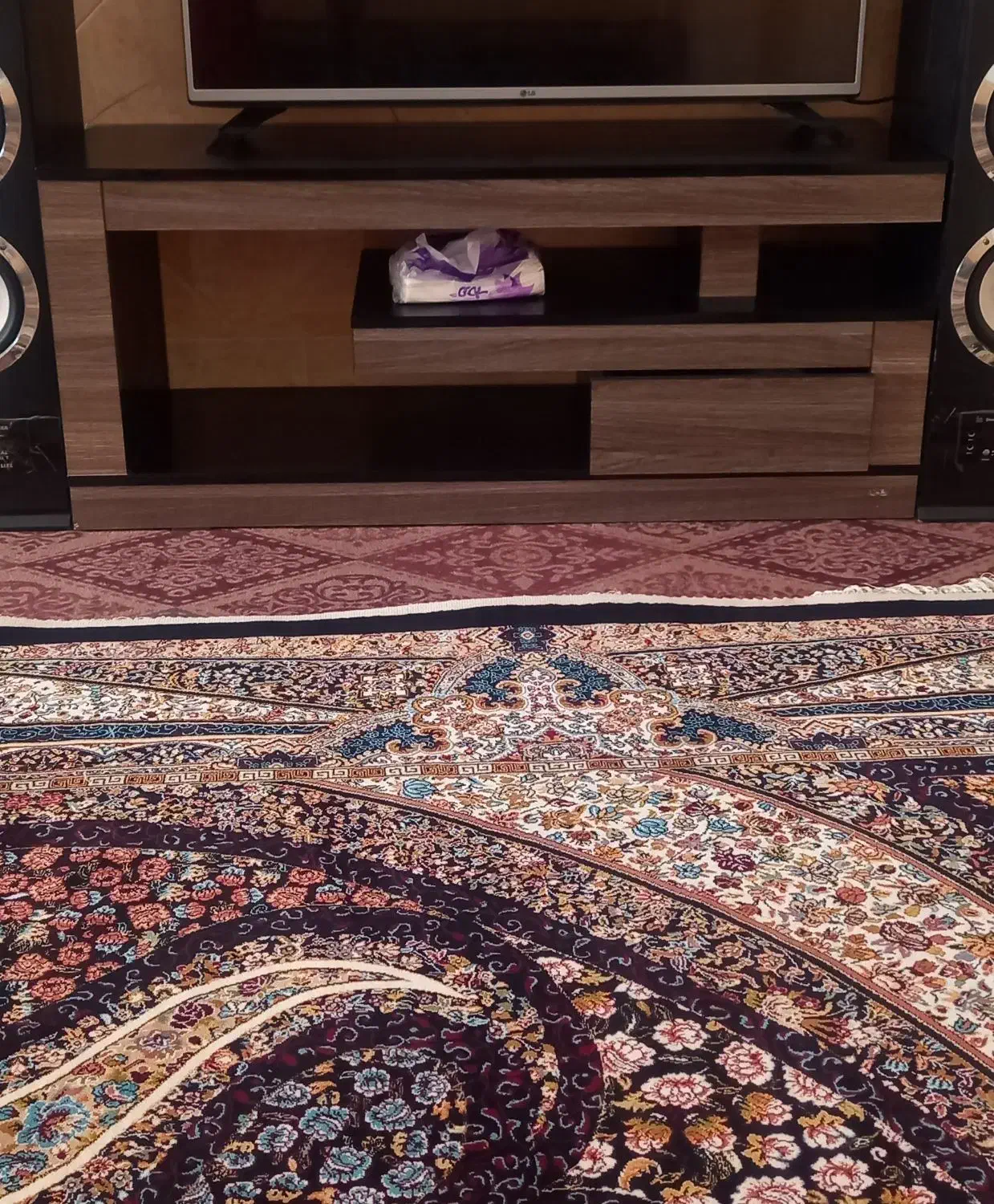 لوازم چوبی|جاکفشی، کمد، دراور|قم, ولیعصر|دیوار