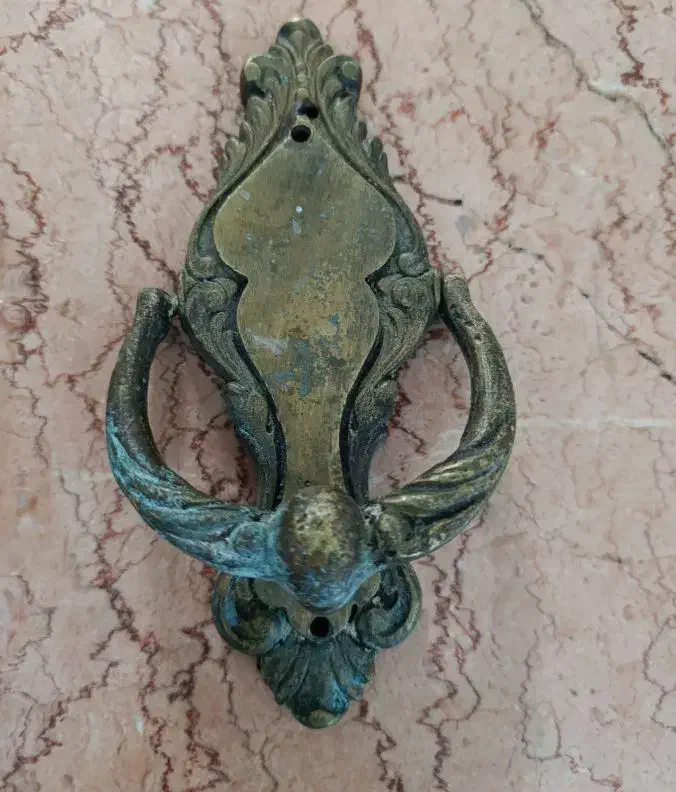 درکوب برنجی|کلکسیون اشیاء عتیقه|مشهد, رباط طرق|دیوار