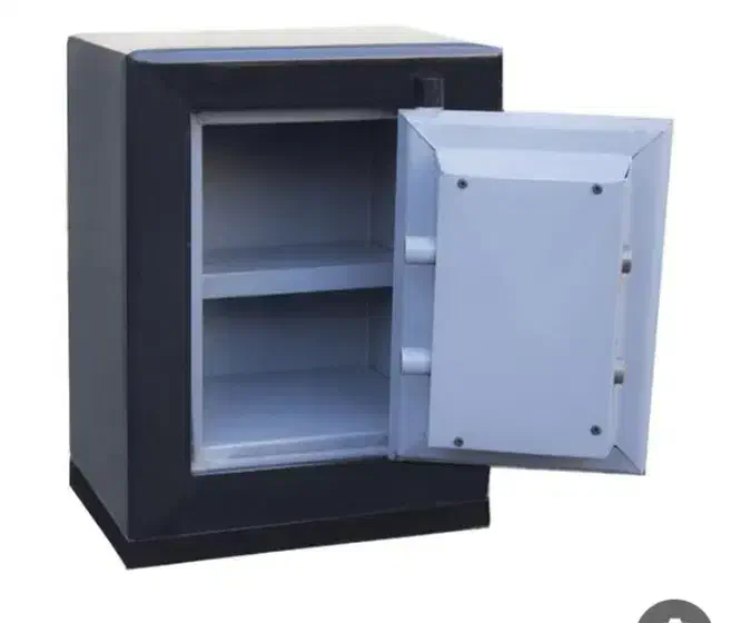 لوازم امنیتی گاوصندوق رمز دار و غیره|ابزارآلات|امیدیه, |دیوار