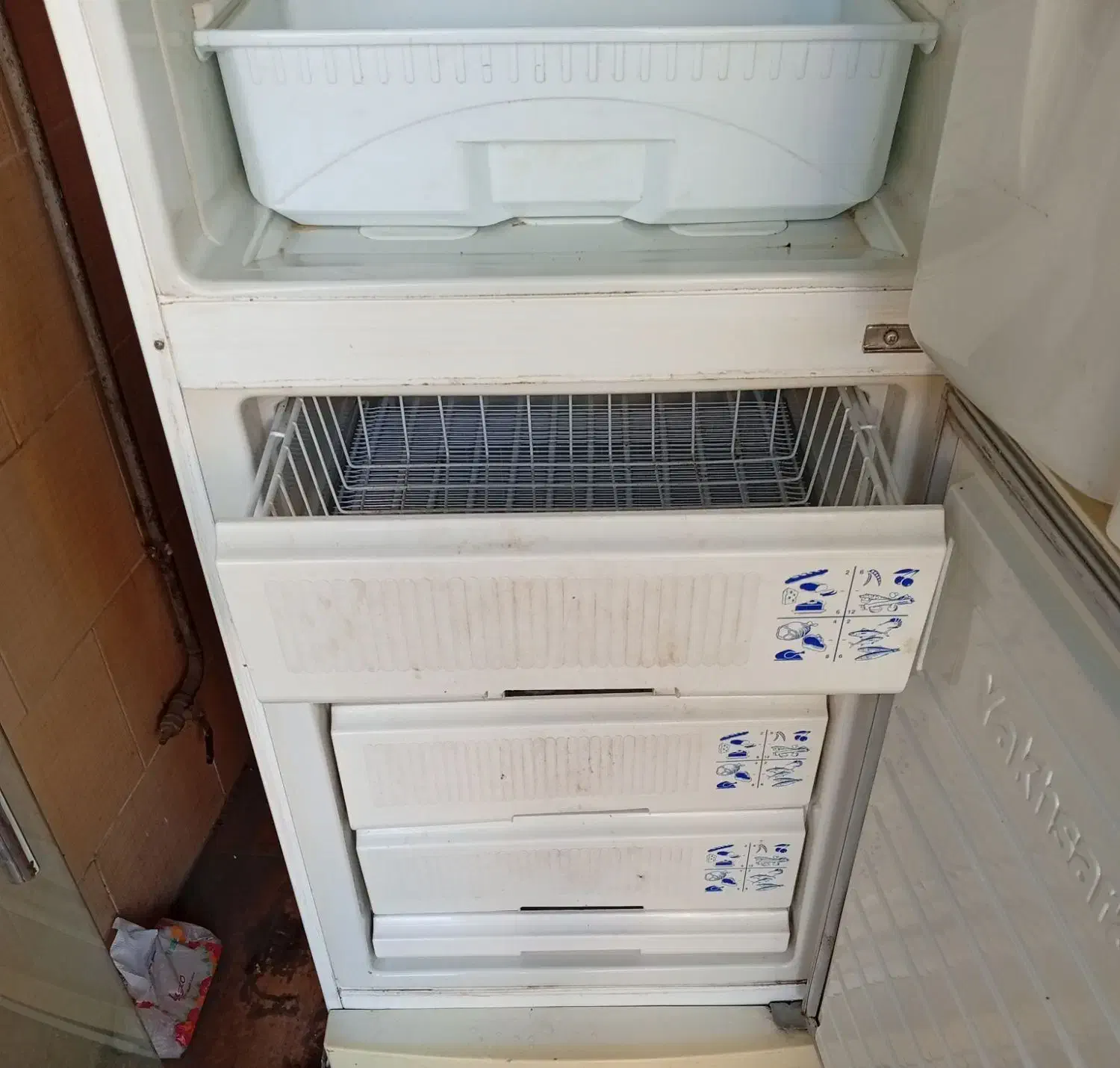 یخچال فریزر یخساران چهارکشو خیلی تمیز|یخچال و فریزر|تهران, امام زاده عبدالله|دیوار