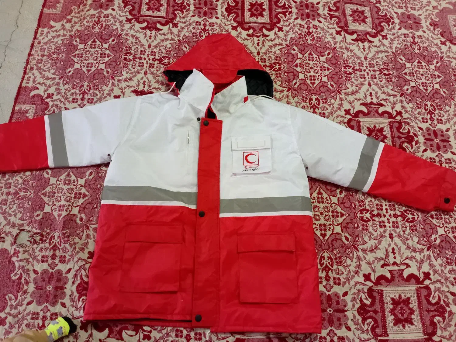 کاپشن نونو|لباس|کرمانشاه, |دیوار