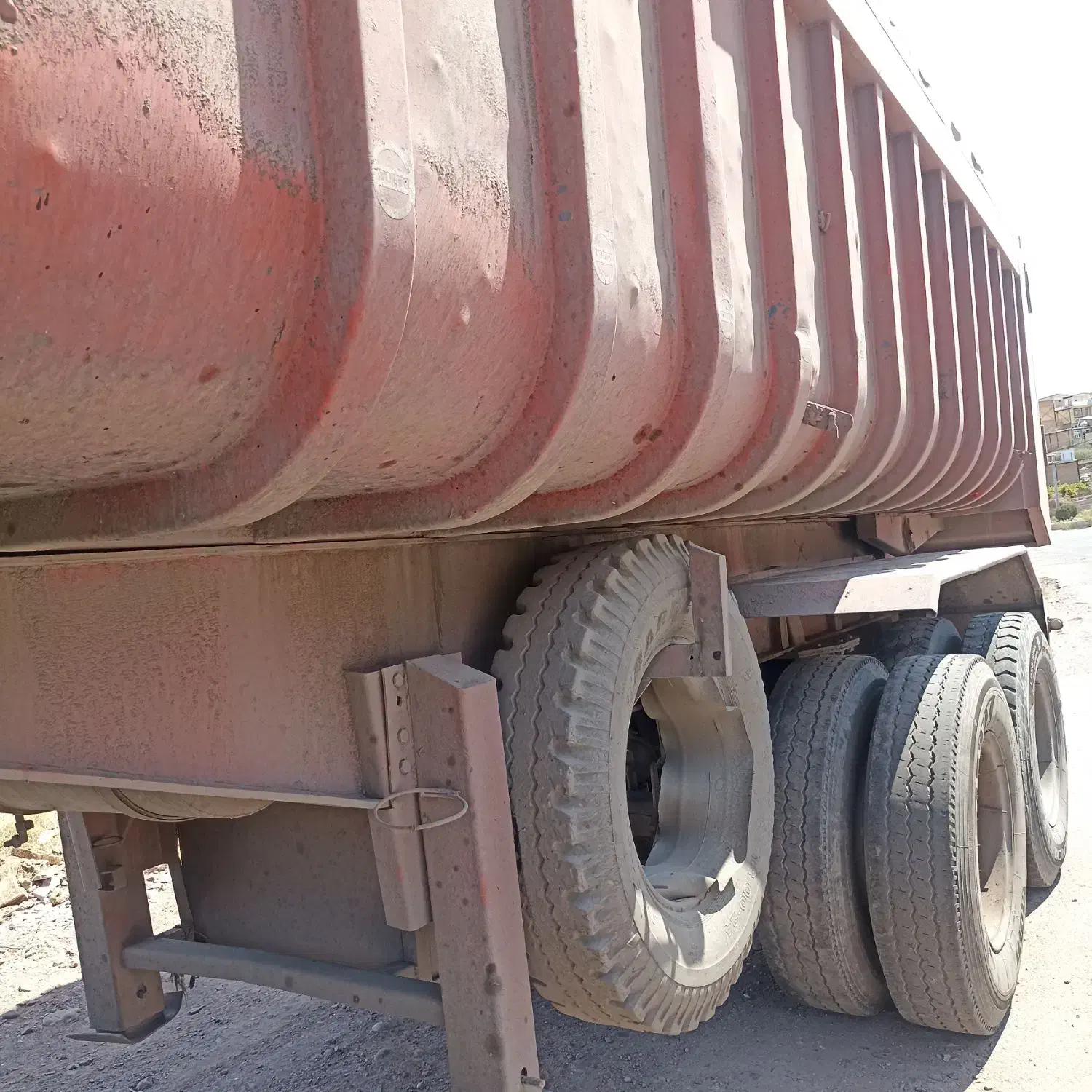 تریلی کمپرسی دومحور|خودرو سنگین|لوشان, |دیوار